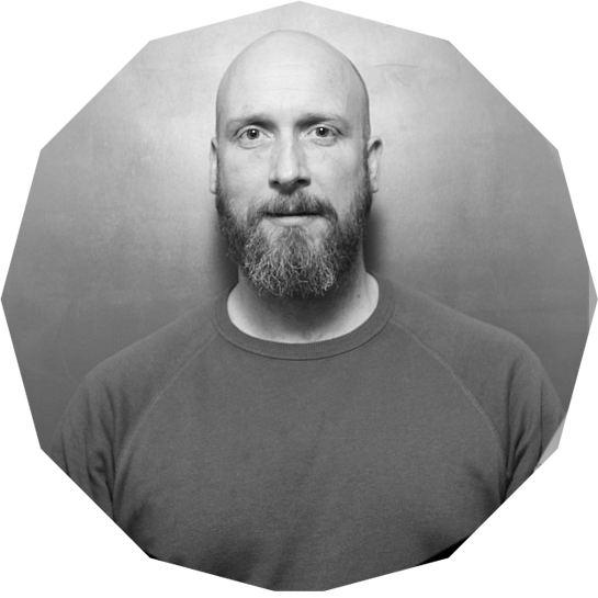 Robin Dally headshot